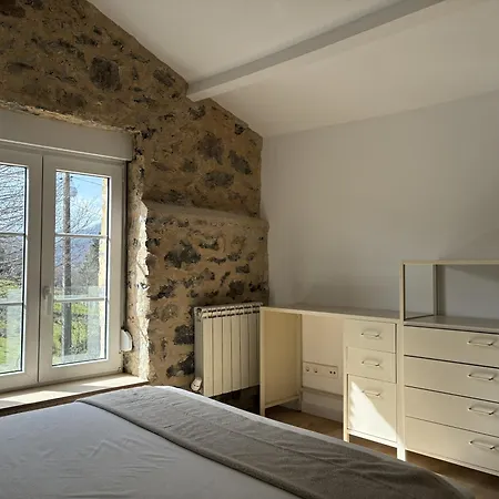 Casa De Aldea Escuelas De Linares, 17 Ferienhaus Linares (Asturias)