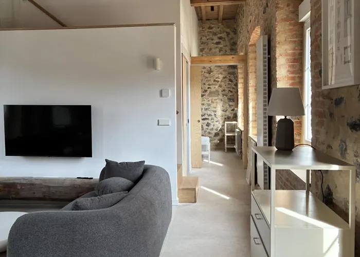 Сasa de vacaciones Casa De Aldea Escuelas De Linares, 17 *