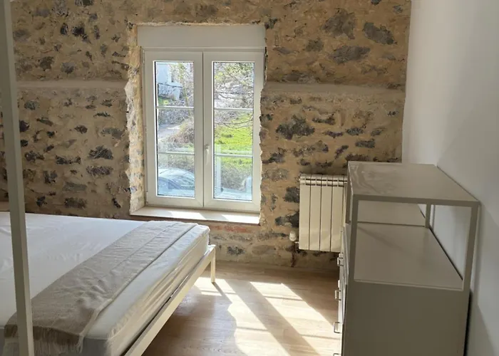 Casa De Aldea Escuelas De Linares, 17