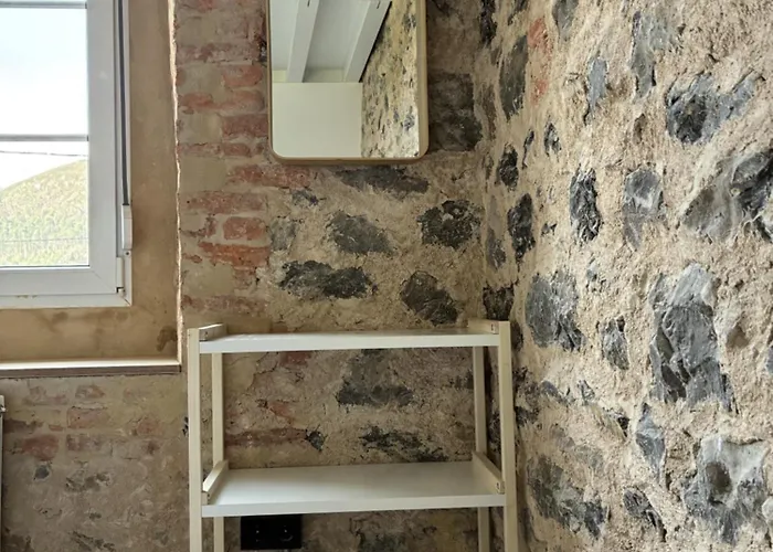 Casa De Aldea Escuelas De Linares, 17 *